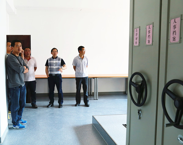 呈贡一中校领导到访民大附中交流